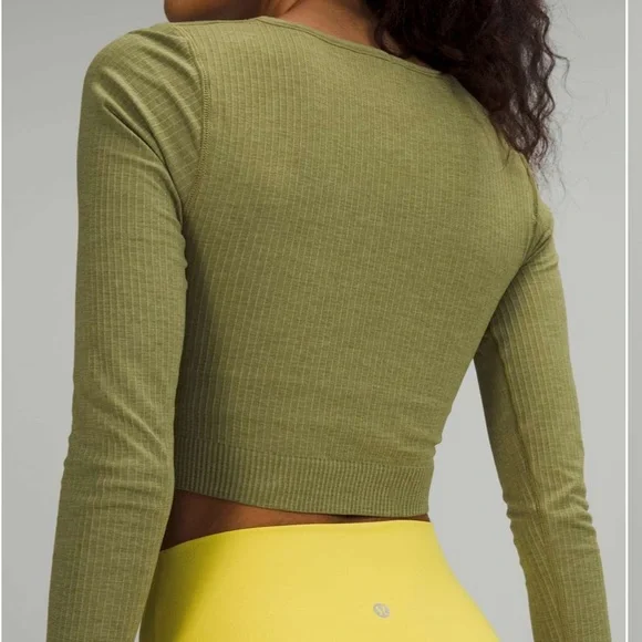 Lulu🍋 Ebb to Street Long Sleeve Bronze Green size 6 - Picture 2 of 13